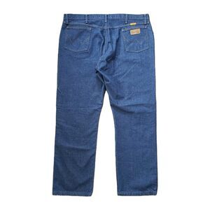 NWOT Wrangler Cowboy Cut Flame Resistant Size 44x32 Mens Blue Denim Jeans CAT2